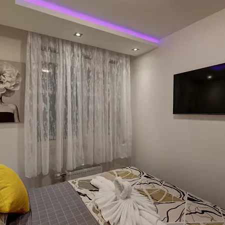 Lux Ivan With Free Private Parking *